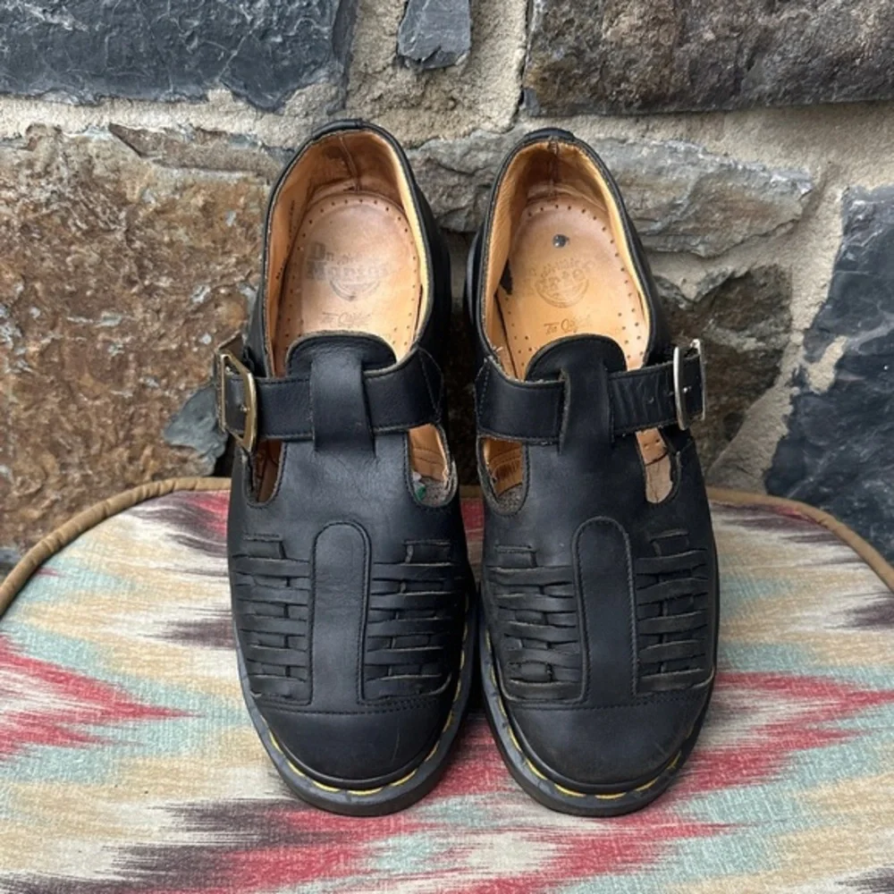 Rare Vintage Dr. Martens 8064 Made in England Fisherman Sandals Black 6